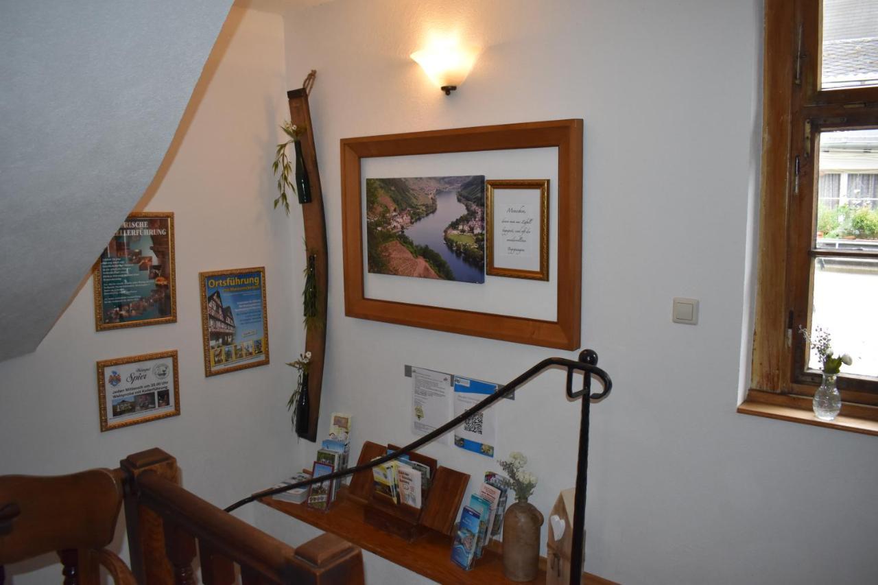 Landgasthof Zur Sonne Enkirch Exterior foto