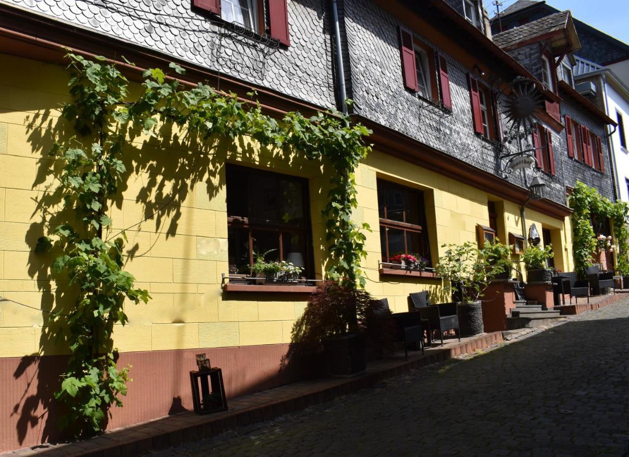 Landgasthof Zur Sonne Enkirch Exterior foto