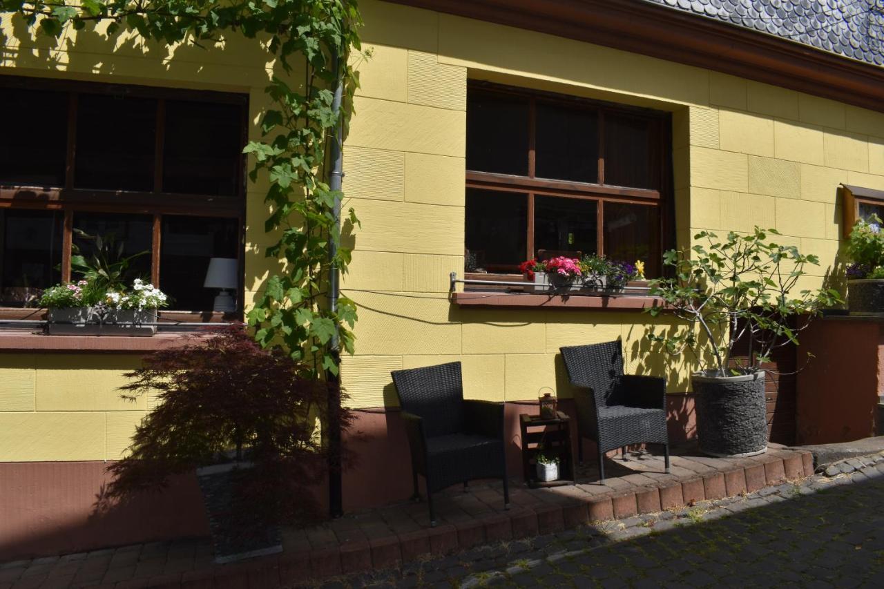 Landgasthof Zur Sonne Enkirch Exterior foto