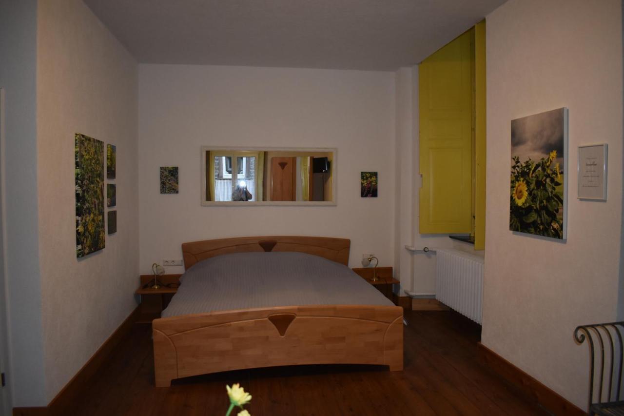 Landgasthof Zur Sonne Enkirch Exterior foto